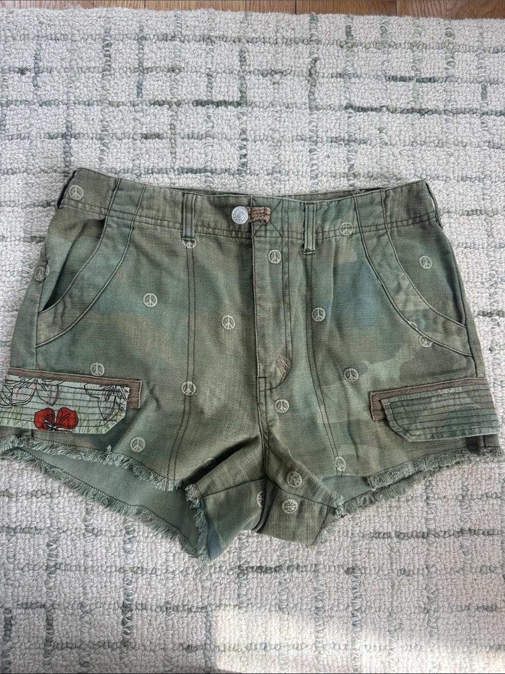 Pilcro/Anthro Olive Green Camouflage Peace Sign Cargo Shorts with Fringe Hem